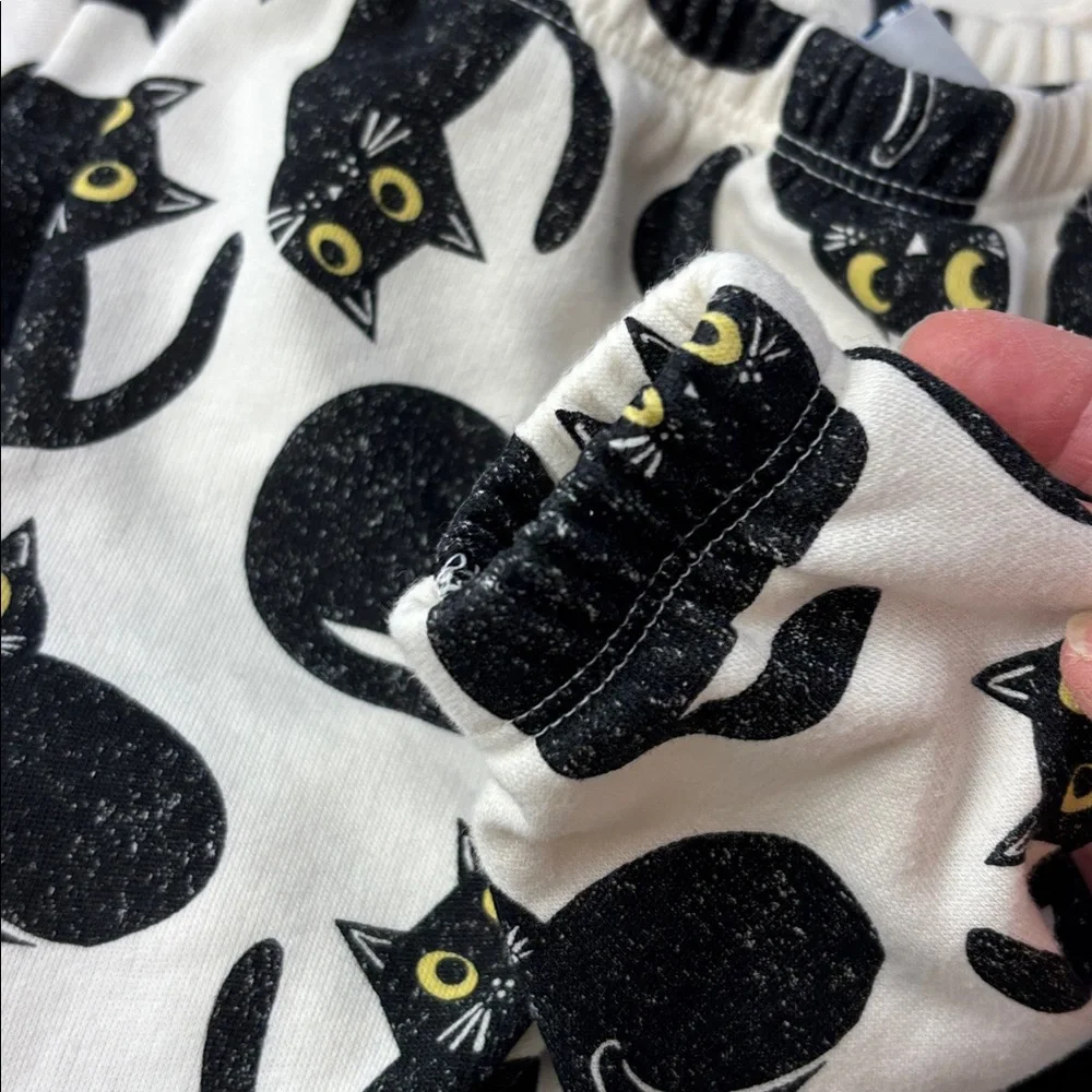 Old Navy Kids Sweatshirt Sweatpants Set with Black Cat Design Joggers Track Suit